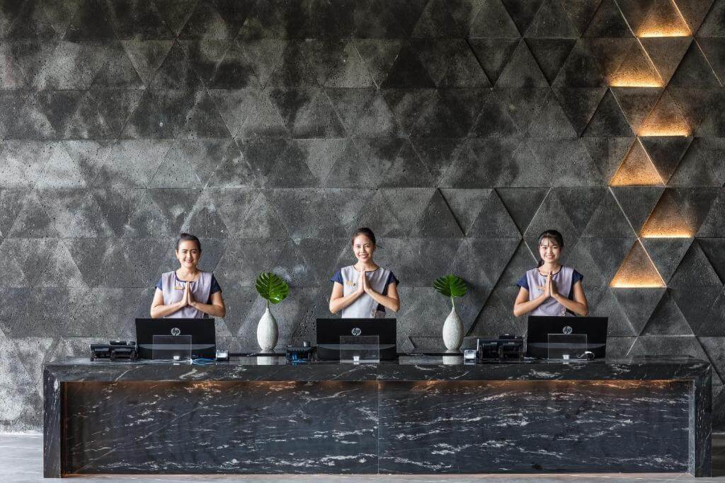 4 18