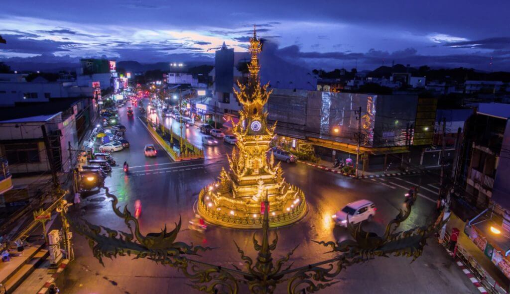 chiang rai golden clock tower 1024x591 1